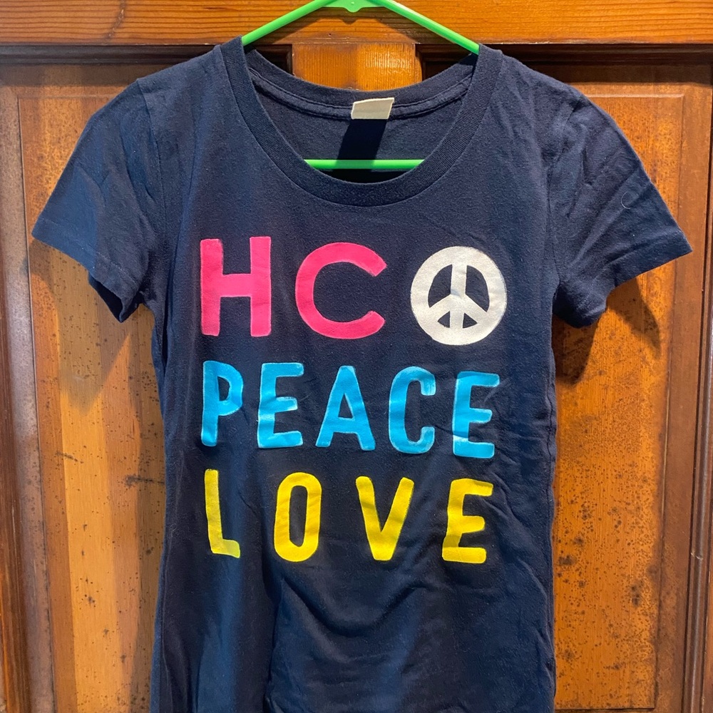 Hollister Navy Short-Sleeve 'HC Peace Love' Graphic Tee - Pink Blue Yellow White